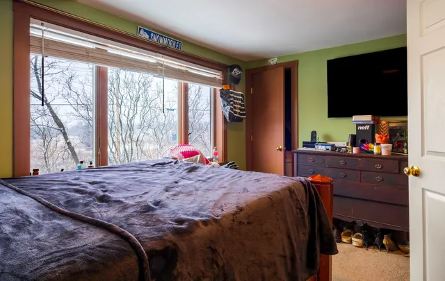 $260,000 | 335 Grove Street, Brandon, VT 05733