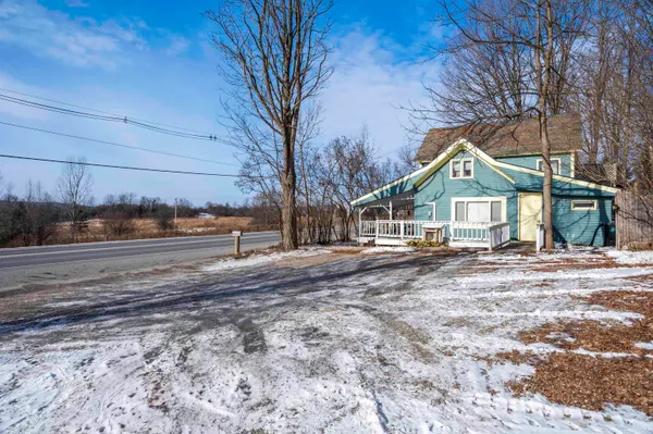$260,000 | 335 Grove Street, Brandon, VT 05733