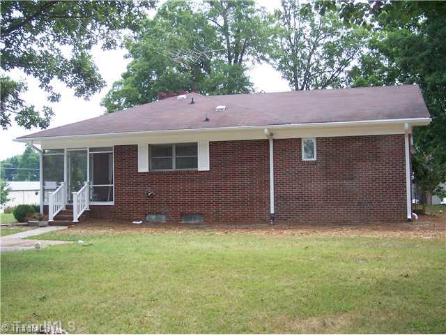 409 Apple Ridge Road Greensboro, NC 27406 - Photo 4 of 4 Exterior Front.