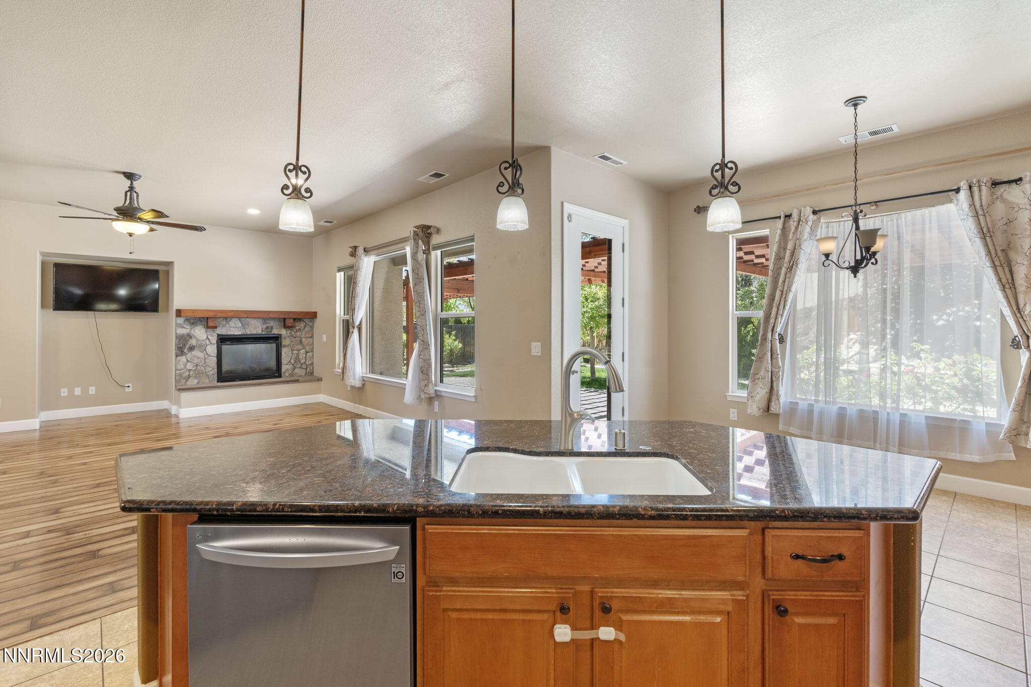 3245 Quartzite Drive Reno, NV 89523 - Photo 24 of 56 24-web-or-mls-DSC02222
