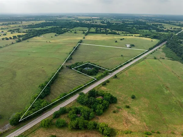 $264,000 | 2874 St Commerce Tx 75428, Unit 1 13 74 ACRES, Commerce, TX 75428