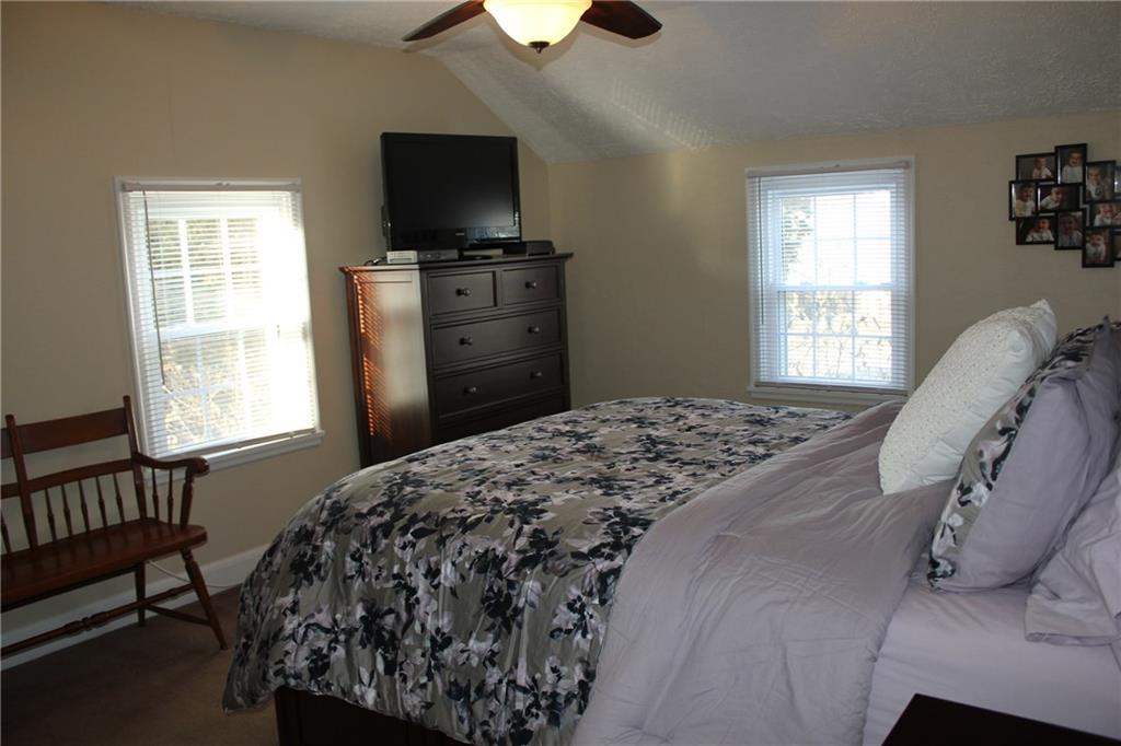 4065 Tuscarawas Road Beaver, PA 15009 - Photo 12 of 22