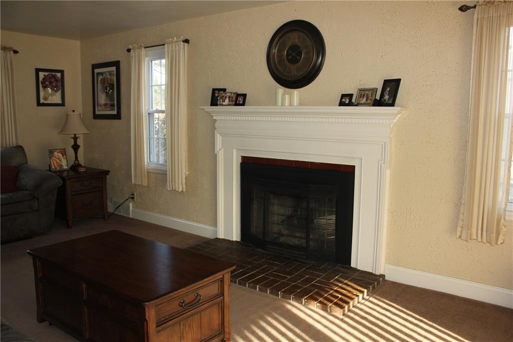 4065 Tuscarawas Road Beaver, PA 15009 - Photo 4 of 22