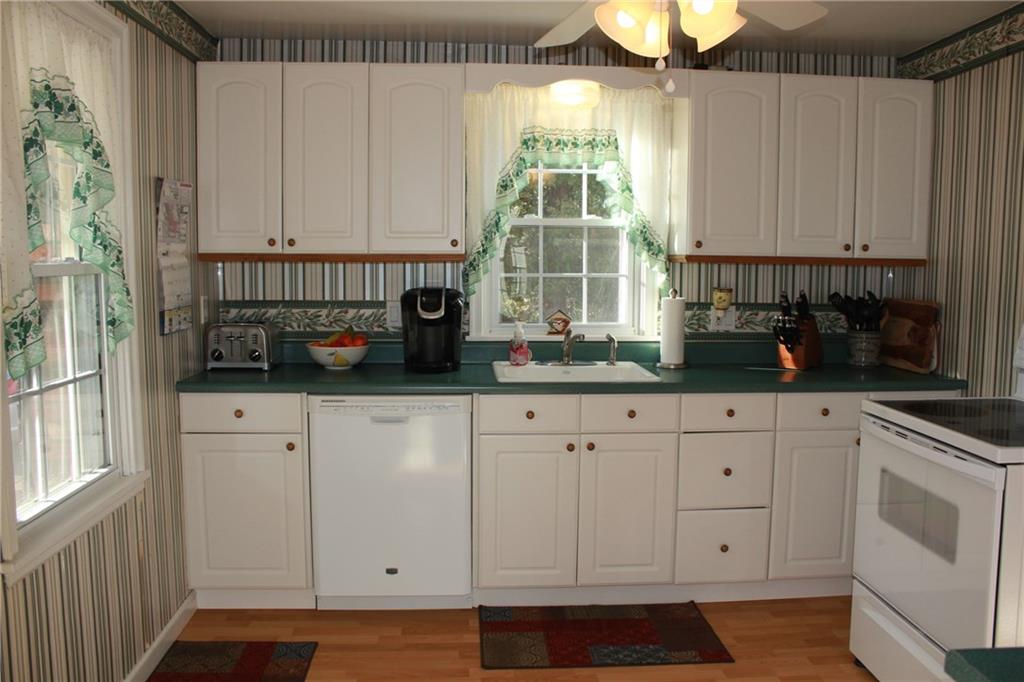 4065 Tuscarawas Road Beaver, PA 15009 - Photo 8 of 22