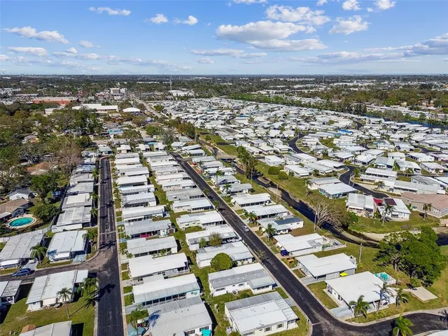 $175,000 | 12651 Seminole Boulevard, Unit 2C, Largo, FL 33773