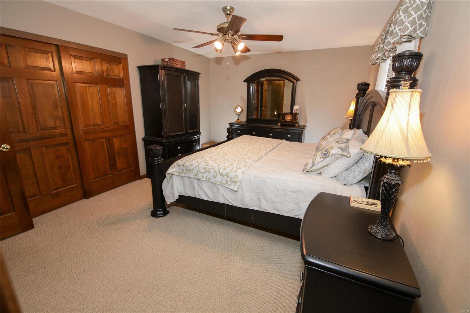 25 Rio Verde Drive Belleville, IL 62221 - Photo 12 of 30 Gallery Image 12