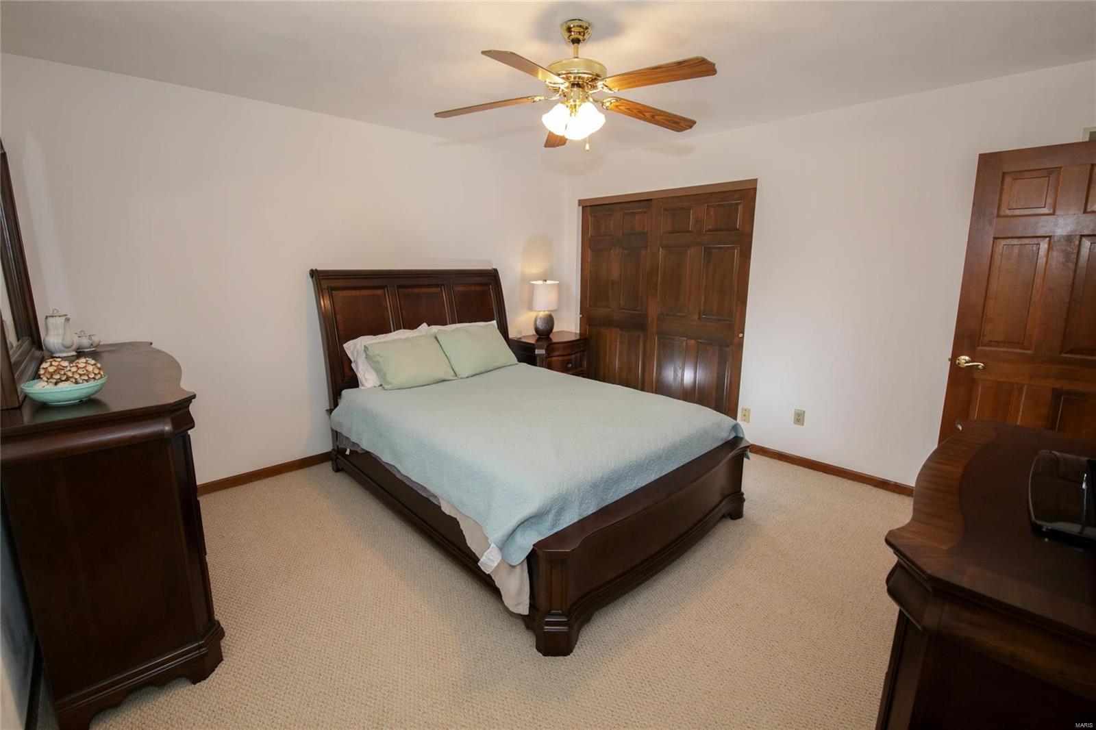25 Rio Verde Drive Belleville, IL 62221 - Photo 16 of 30 Gallery Image 16