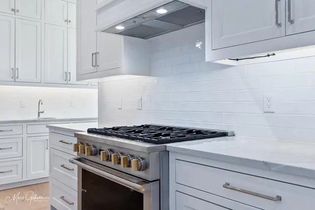 $1,190,000 | 2121 Pecan Sq Avenue, Shreveport, LA 71106