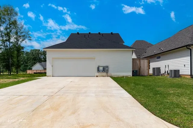 $1,190,000 | 2121 Pecan Sq Avenue, Shreveport, LA 71106