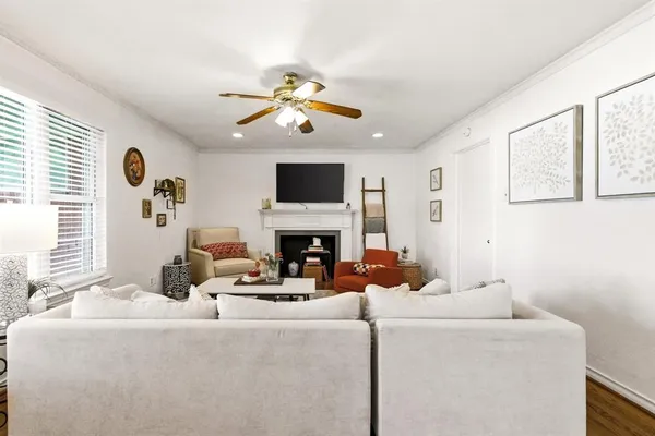 $665,000 | 6524 Ravendale Lane, Dallas, TX 75214