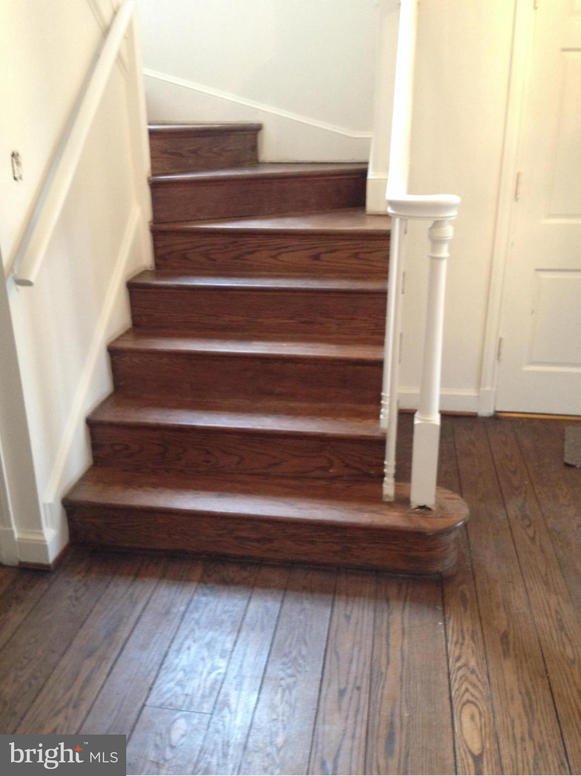 5015 Macomb Street Northwest Washington, DC 20016 - Photo 6 of 6 Interior (General)