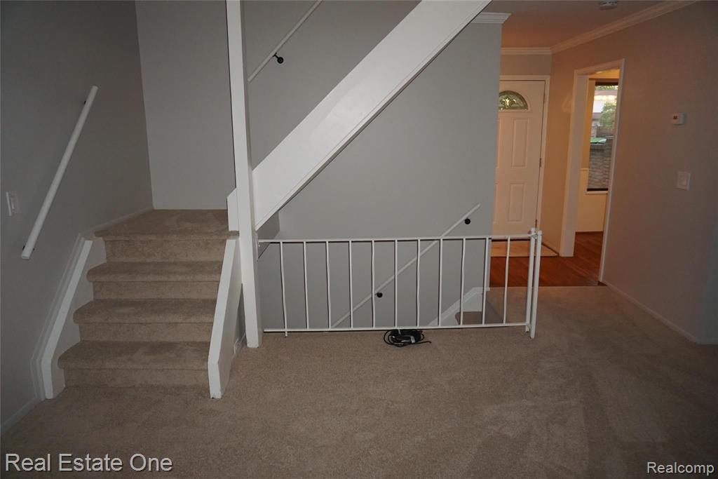 324 Willow Grove Lane Rochester Hills, MI 48307 - Photo 11 of 23