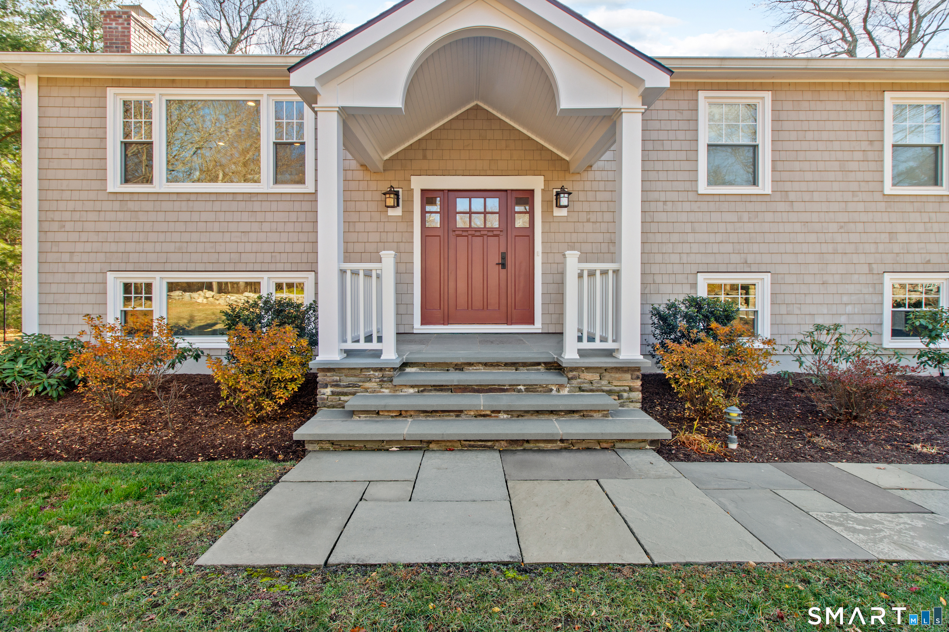 23 Olmstead Lane Ridgefield, CT 06877 - Photo 2 of 33