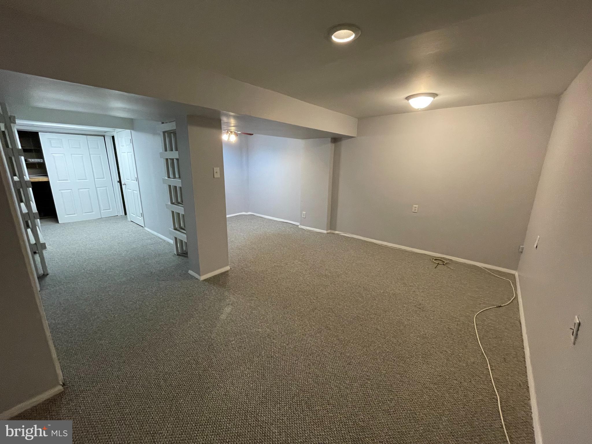 393 Rutgers Court Bensalem, PA 19020 - Photo 24 of 29