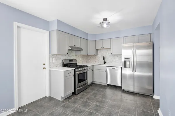 $465,000 | 6 Stowe Court, Freehold, NJ 07728