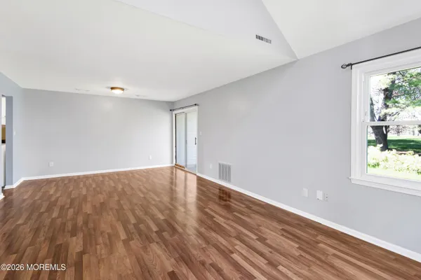$465,000 | 6 Stowe Court, Freehold, NJ 07728