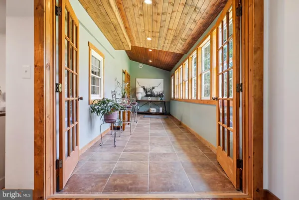 $414,900 | 839 Lake Ferndale Drive, Springfield, WV 26763