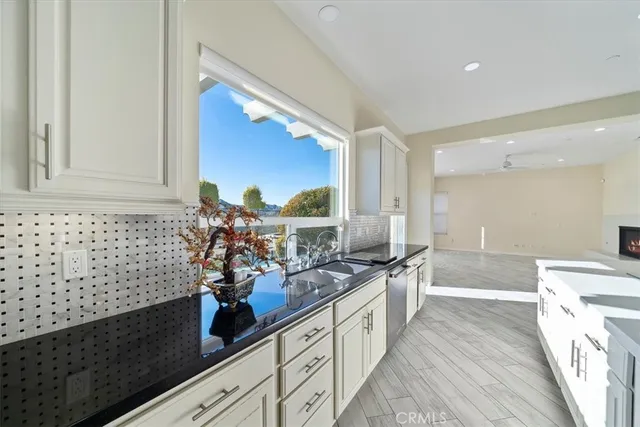 $1,350,000 | 3094 Crystal Ridge Lane, Colton, CA 92324