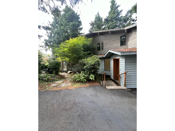 $925,000 | 527 Eagles Nest Lane, Gleneden Beach, OR 97388