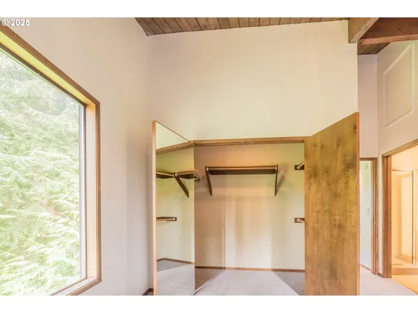 $925,000 | 527 Eagles Nest Lane, Gleneden Beach, OR 97388