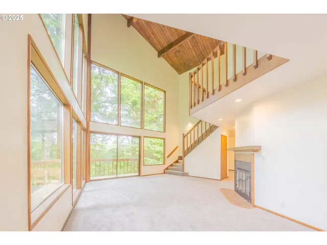 $925,000 | 527 Eagles Nest Lane, Gleneden Beach, OR 97388