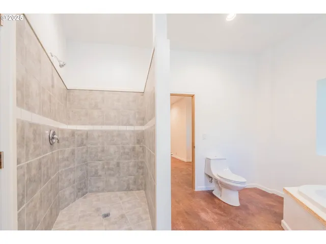 $925,000 | 527 Eagles Nest Lane, Gleneden Beach, OR 97388