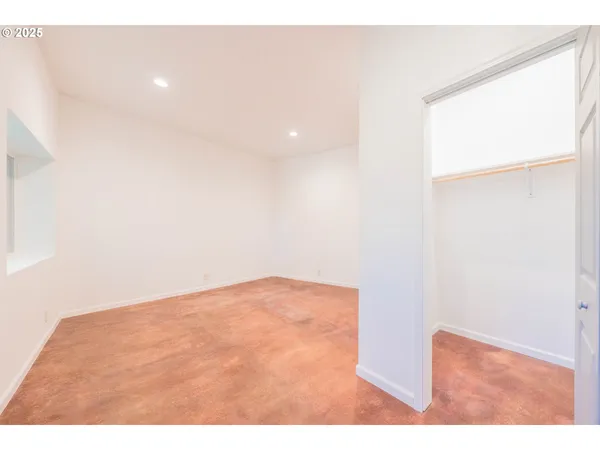 $925,000 | 527 Eagles Nest Lane, Gleneden Beach, OR 97388