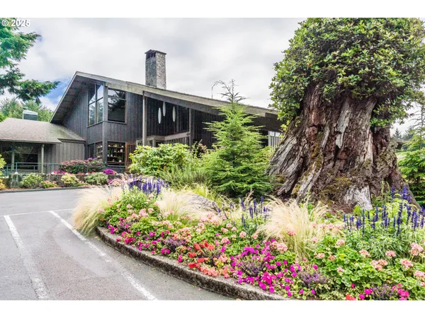 $925,000 | 527 Eagles Nest Lane, Gleneden Beach, OR 97388