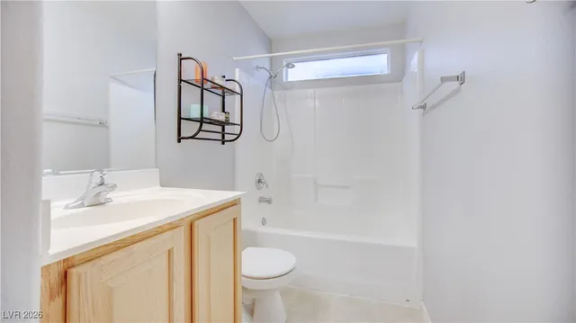 $1,994 | 9773 West Overlook Ridge Avenue, Las Vegas, NV 89148