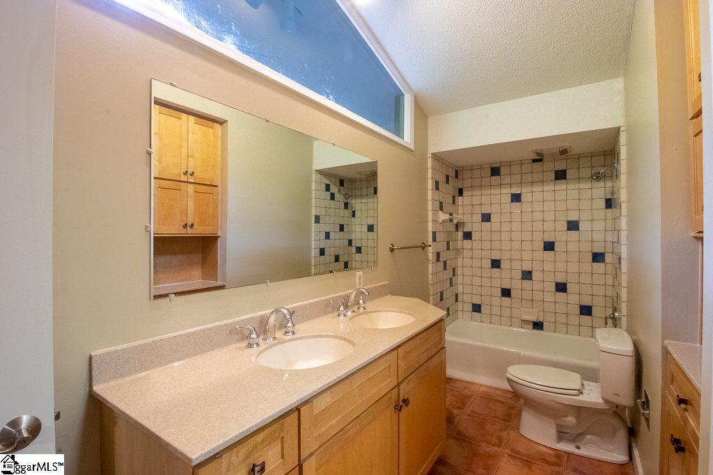 1123 Wembley Road Greenville, SC 29607 - Photo 17 of 28