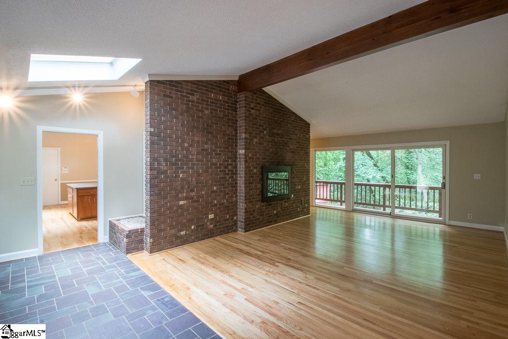 1123 Wembley Road Greenville, SC 29607 - Photo 4 of 28