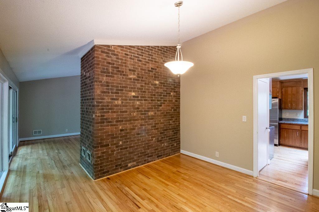1123 Wembley Road Greenville, SC 29607 - Photo 8 of 28