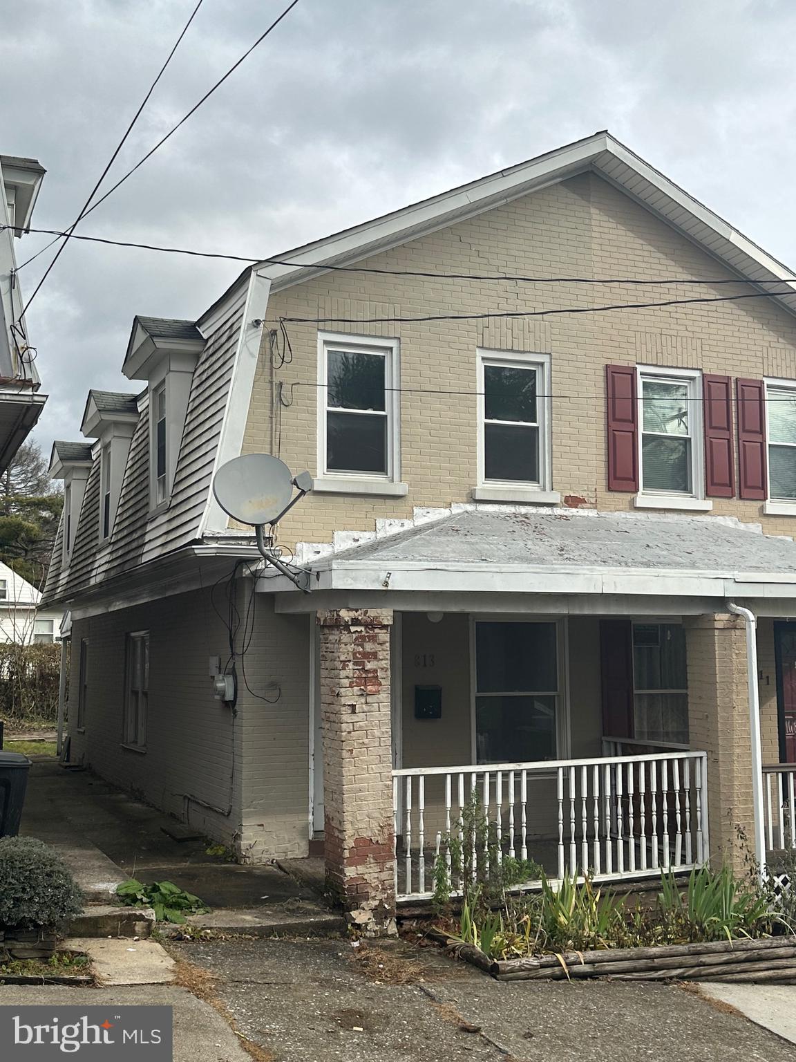 813 Ridge Street Easton, PA 18042 - Photo 1 of 9 Gallery Image 1