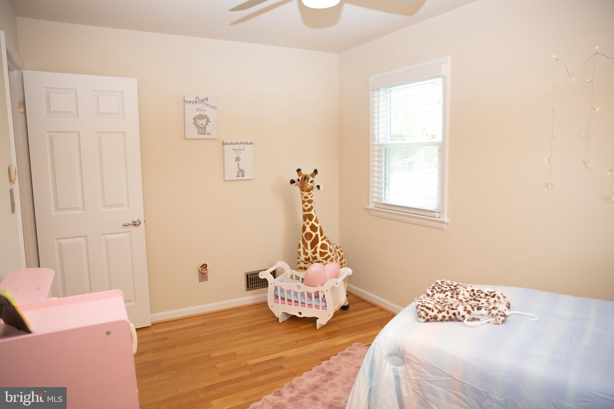 7110 Good Luck Road Hyattsville, MD 20784 - Photo 20 of 46 Bedroom2