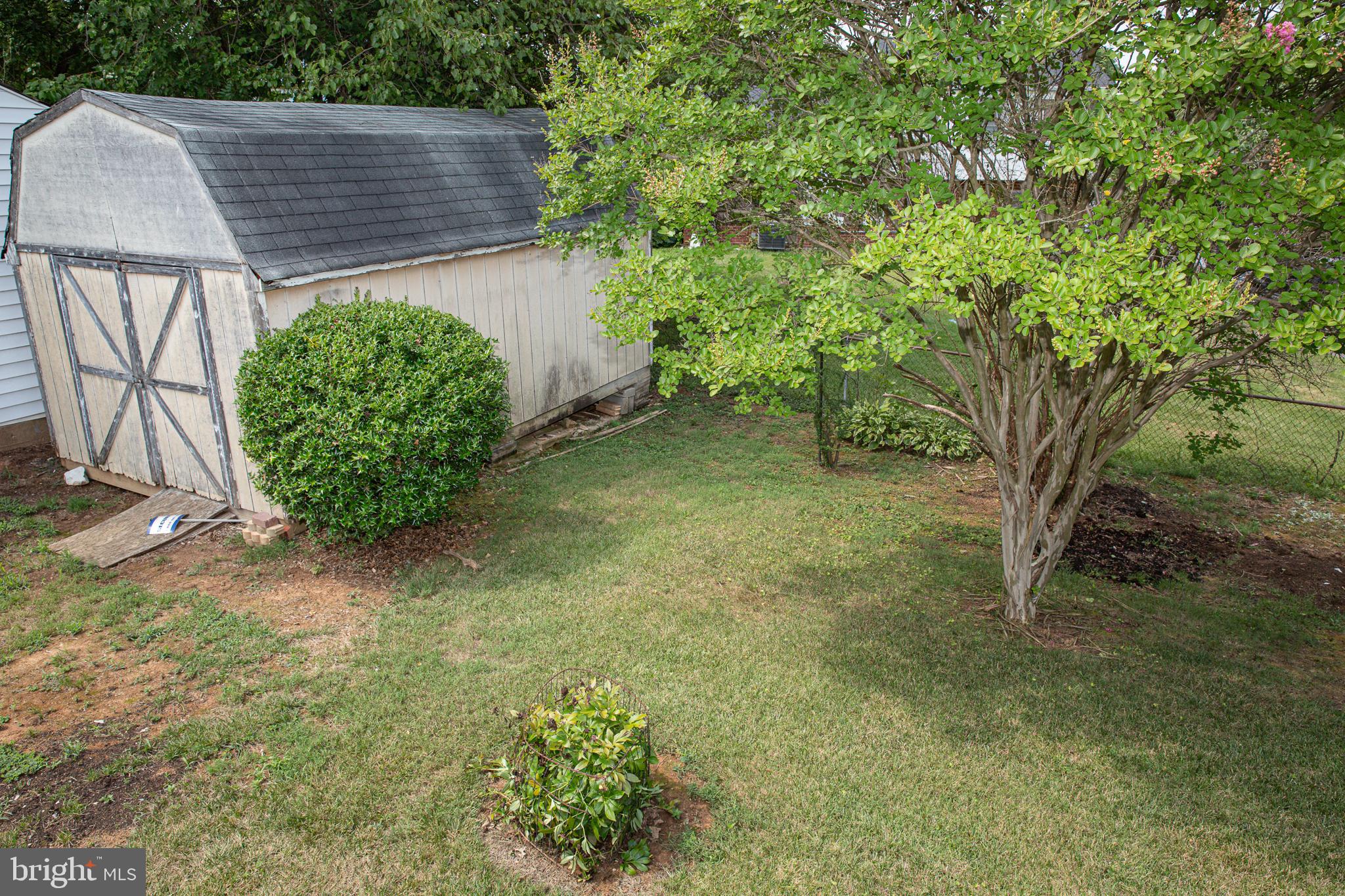 7110 Good Luck Road Hyattsville, MD 20784 - Photo 43 of 46 Backyard shed