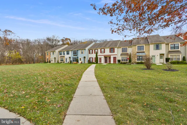 $375,000 | 139 Wyndham Place, Robbinsville, NJ 08691