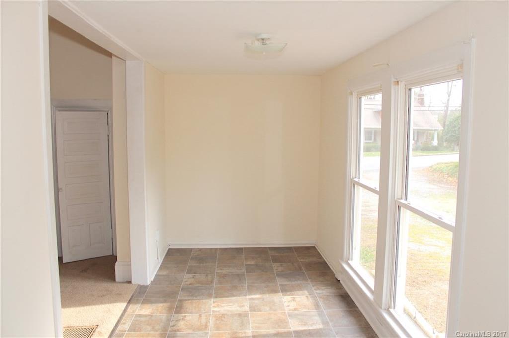 274 Maple Street Rutherfordton, NC 28139 - Photo 10 of 23