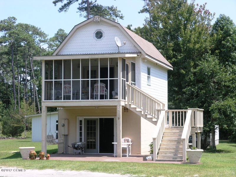 258 Crows Nest Road Beaufort, NC 28516 - Photo 11 of 14 cottage