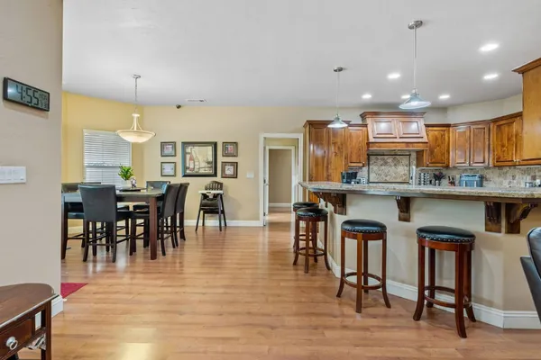 $1,350,000 | 1928 South Shirk Road, Visalia, CA 93277