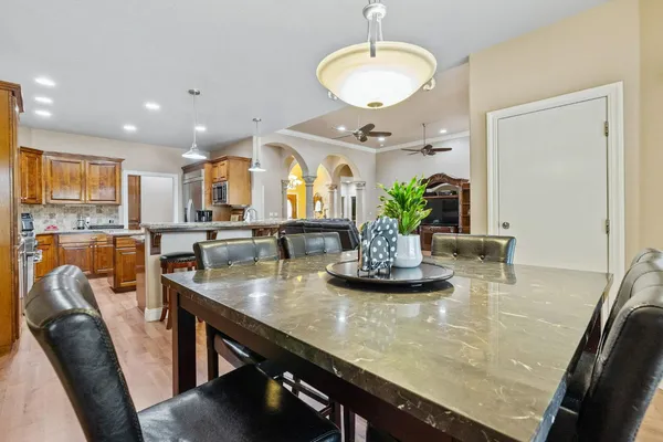 $1,350,000 | 1928 South Shirk Road, Visalia, CA 93277