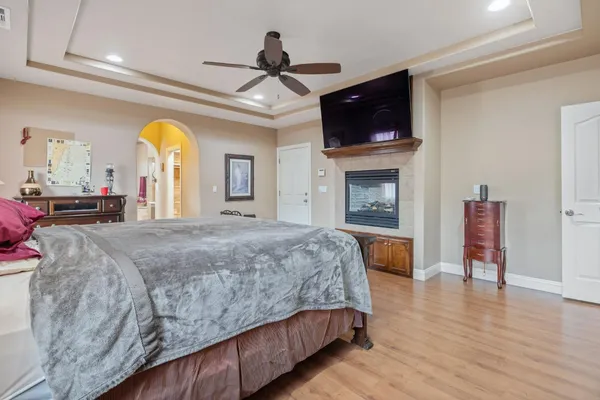 $1,350,000 | 1928 South Shirk Road, Visalia, CA 93277