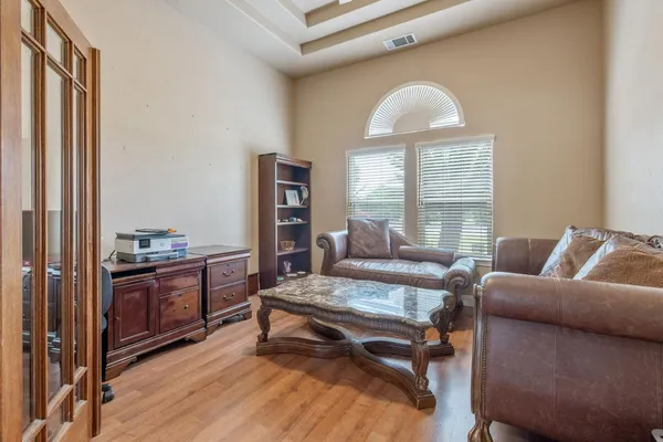 $1,350,000 | 1928 South Shirk Road, Visalia, CA 93277