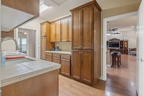 $1,350,000 | 1928 South Shirk Road, Visalia, CA 93277