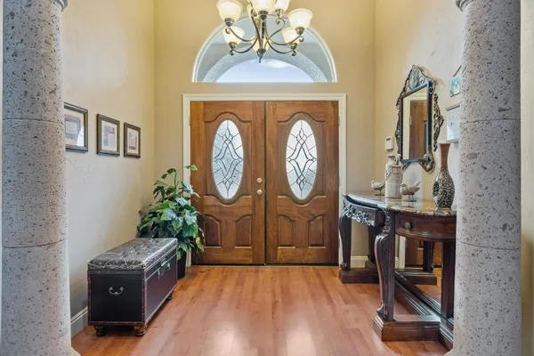 $1,350,000 | 1928 South Shirk Road, Visalia, CA 93277