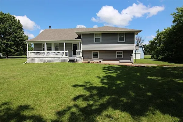 $419,900 | 23715 South Chadwick Drive, Peculiar, MO 64078