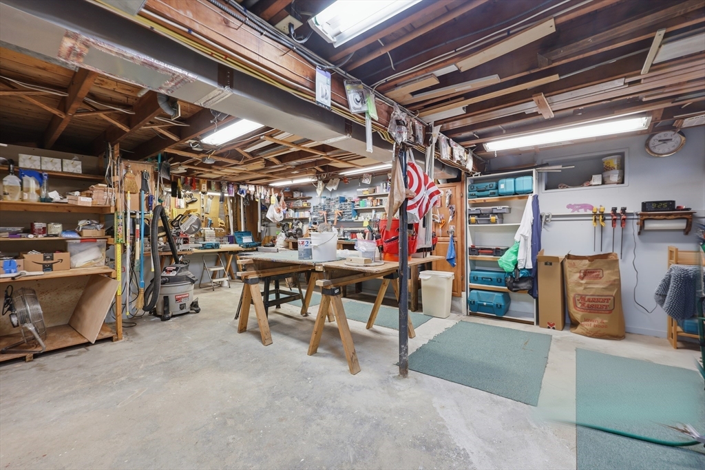 37 Warrenton Road Haverhill, MA 01832 - Photo 23 of 33