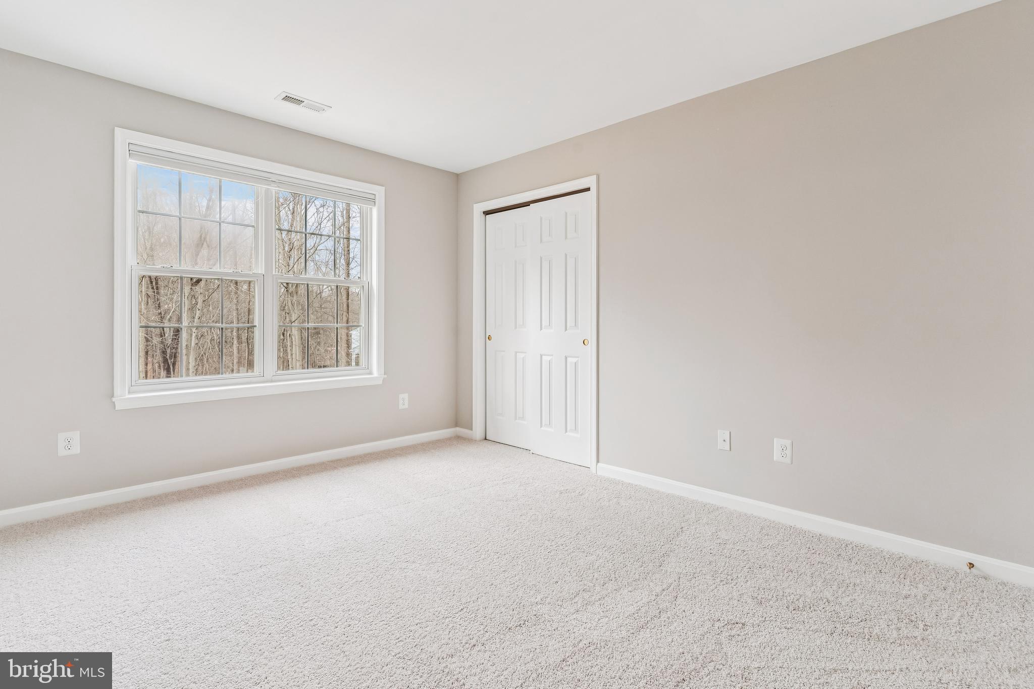13232 Kahns Road Manassas, VA 20112 - Photo 27 of 39 Guest Room #2