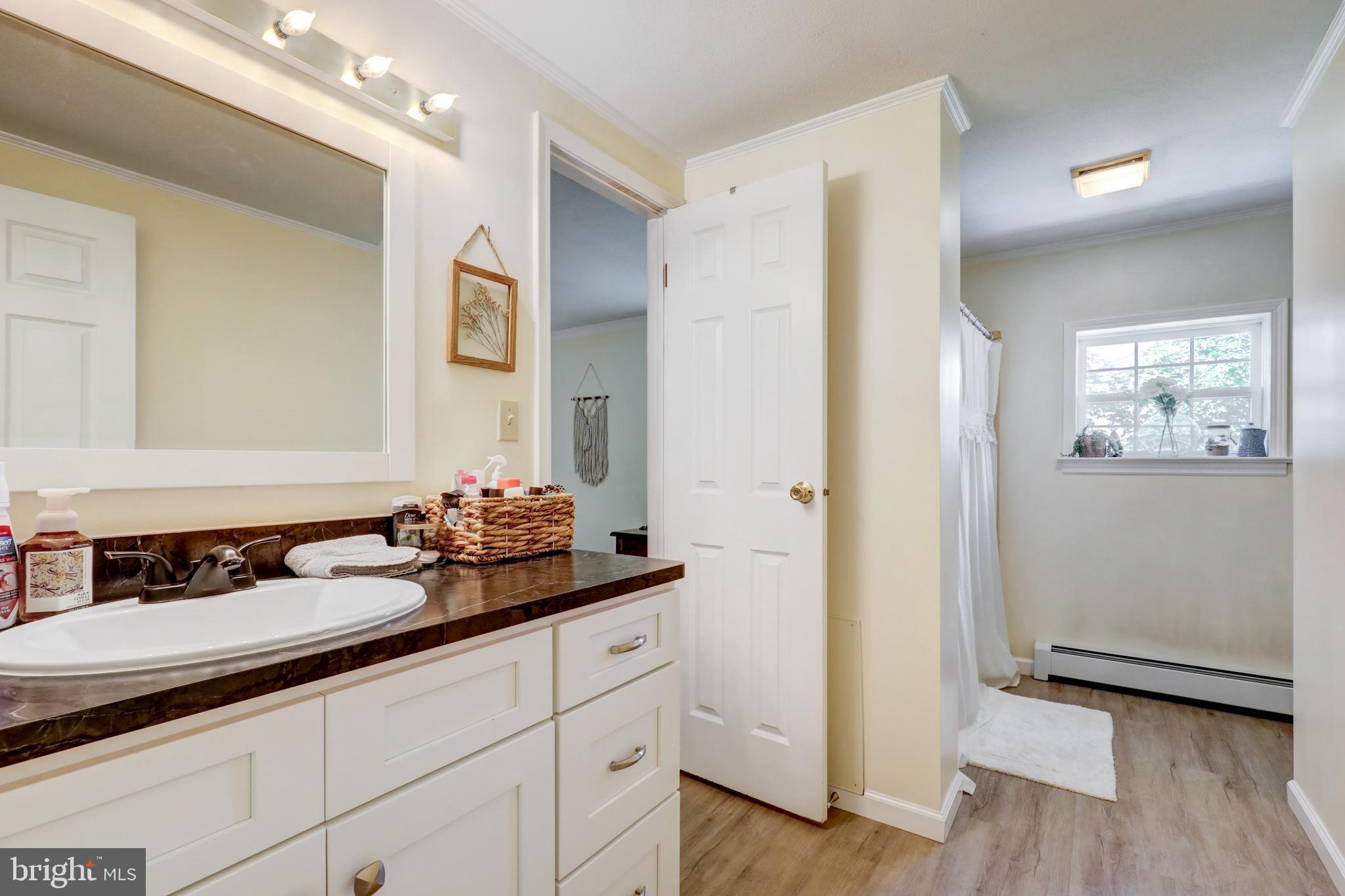 3190 Irishtown Road Gordonville, PA 17529 - Photo 18 of 25 Full Bathroom