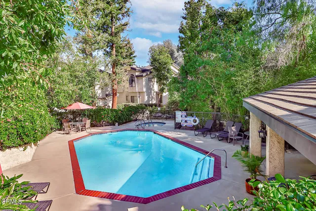 $399,000 | 5738 Skyview Way, Unit F, Agoura Hills, CA 91301