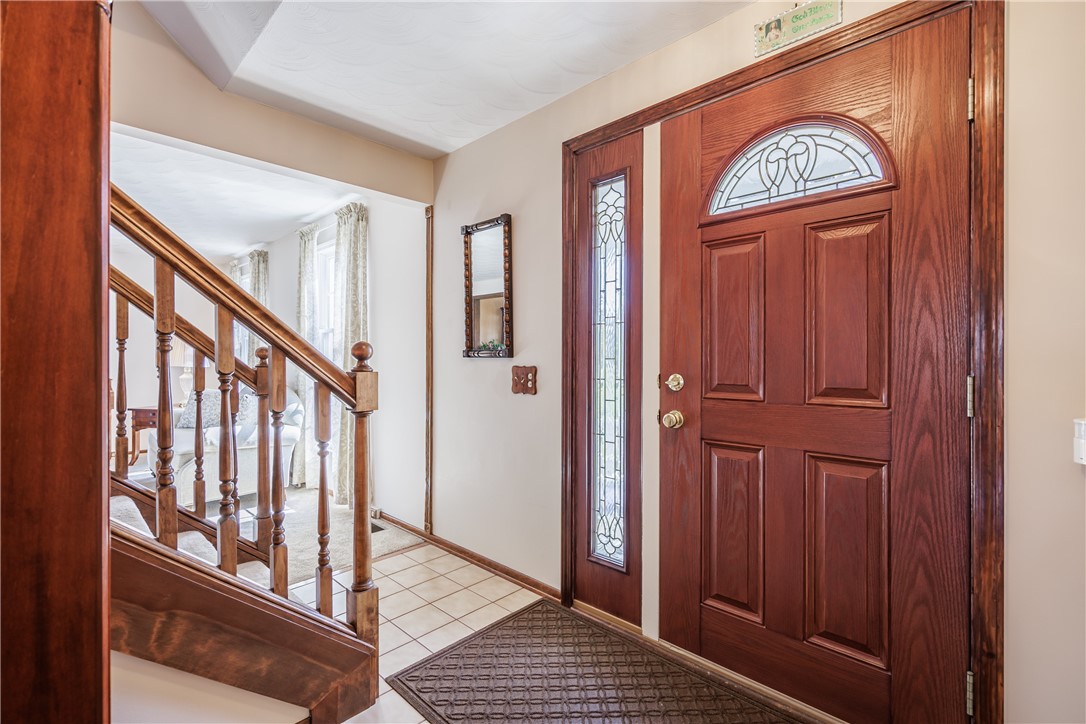 4637 Lake Road Williamson, NY 14589 - Photo 11 of 36